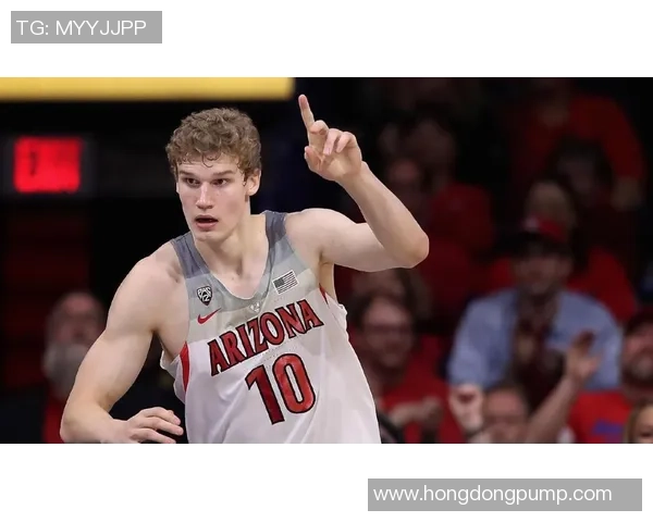 马尔卡宁在国际赛场对决中国队展现篮球魅力与实力对抗